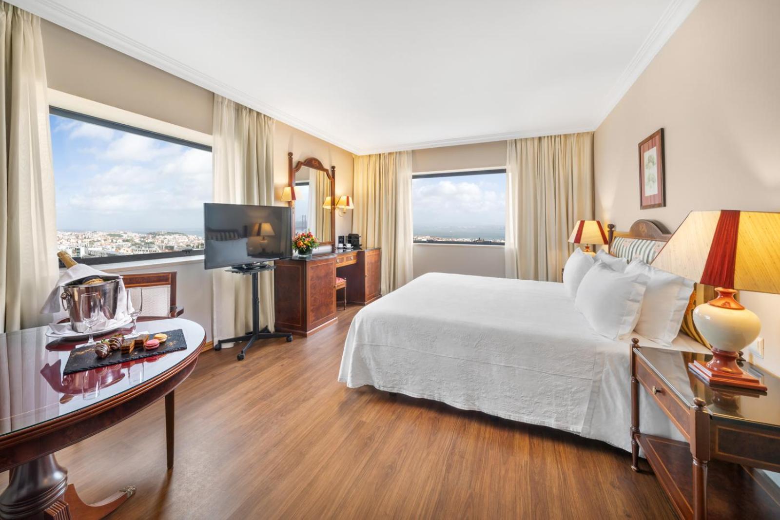 Dom Pedro Lisboa Hotell Eksteriør bilde Executive Suite
