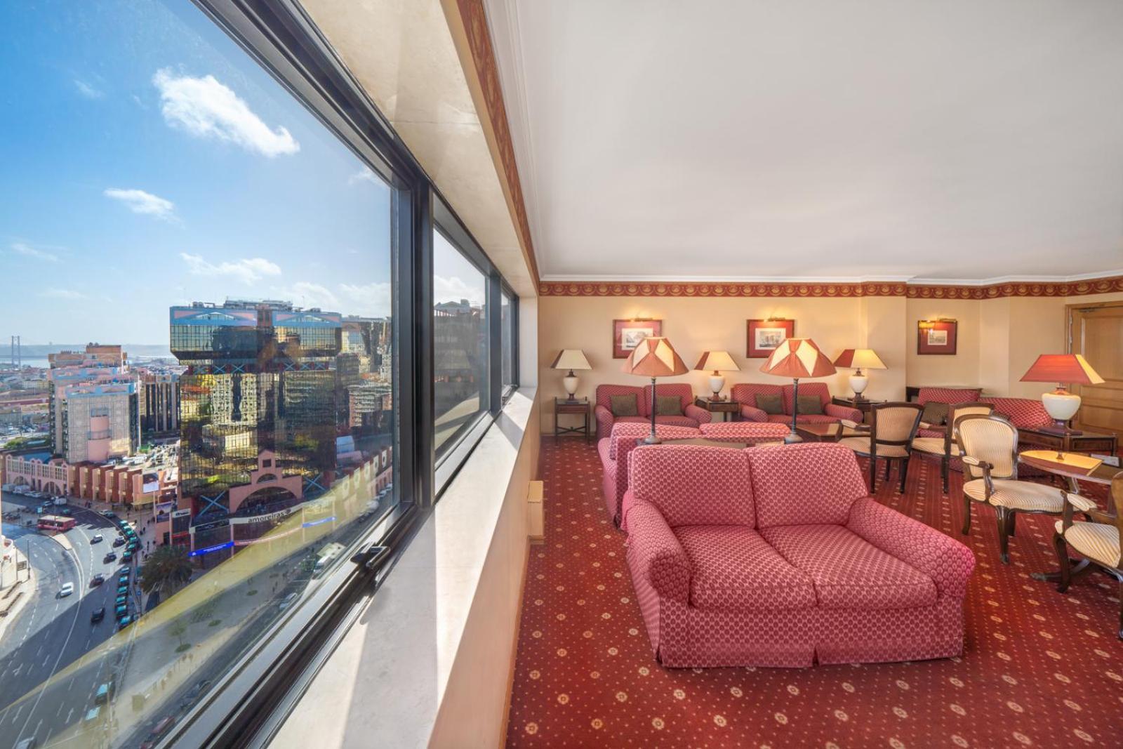 Dom Pedro Lisboa Hotell Eksteriør bilde Club Lounge